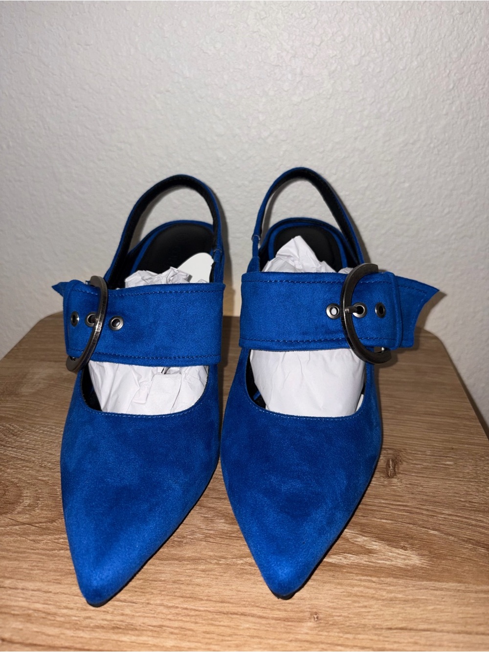 Pointed Toe Blue Suede Slingback Heels with Buckle Strap